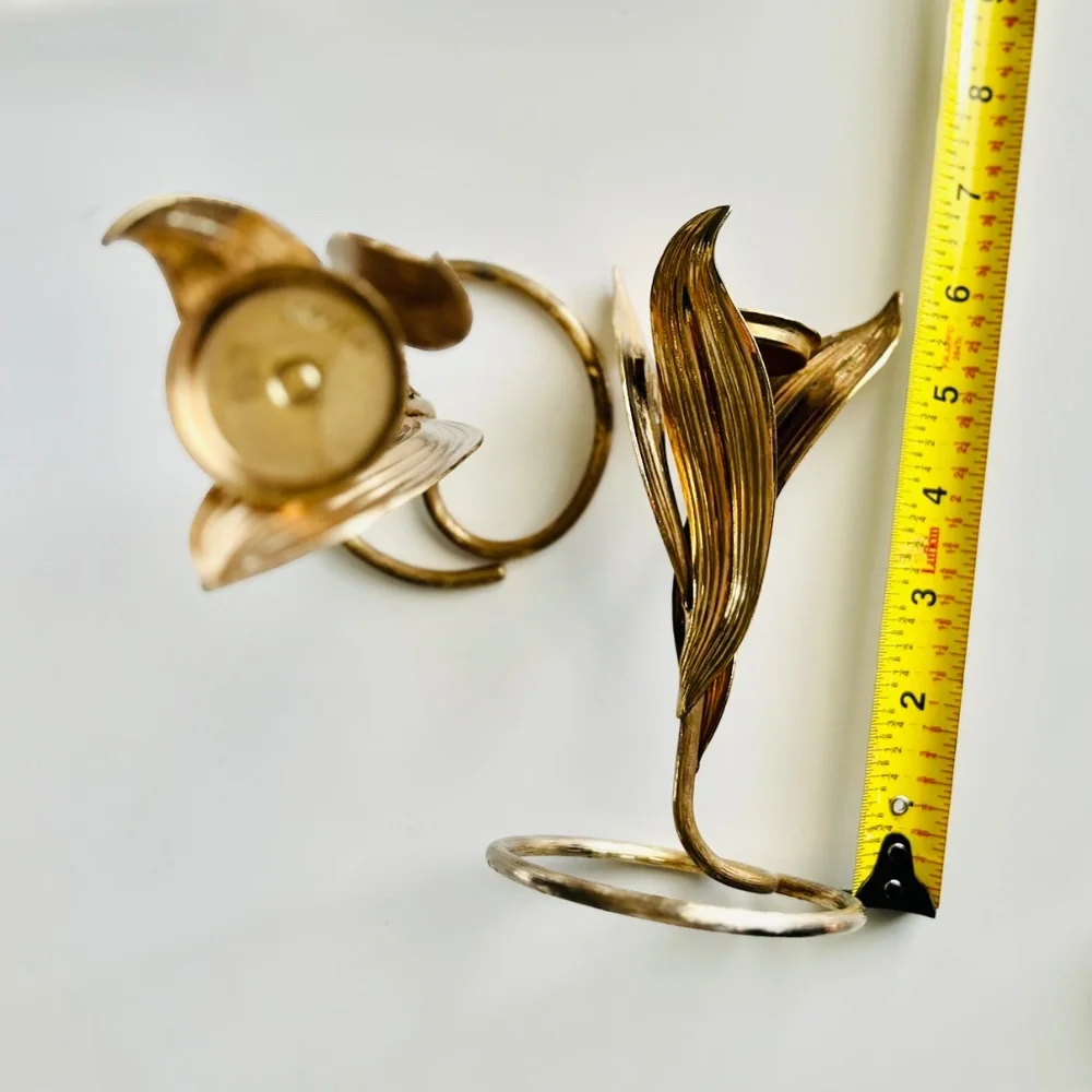 AVON Vintage 1973 Tulip Candle Holder Pair